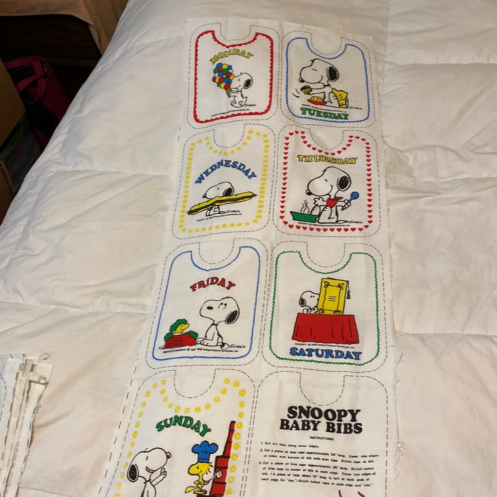 COPY - Snoopy Weekday Baby Bibs to finish for that loving Baby